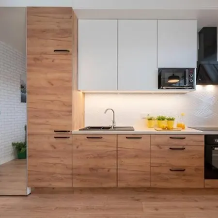 Apartment S1hrb Mieszkanie Lozko + Balkon